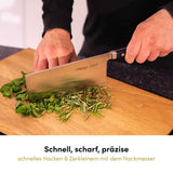 Das 6-teilige Sparset mit Hackmesser ermöglicht Ihnen präzises Zerkleinern und Schneiden von Fleisch und Gemüse, ideal für jede anspruchsvolle Küchenaufgabe.