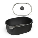 Der kompakte Bräter 3222UT von Hoffmann mit passendem Deckel ist ideal für kleine Portionen und punktet mit effizienter Wärmeverteilung.