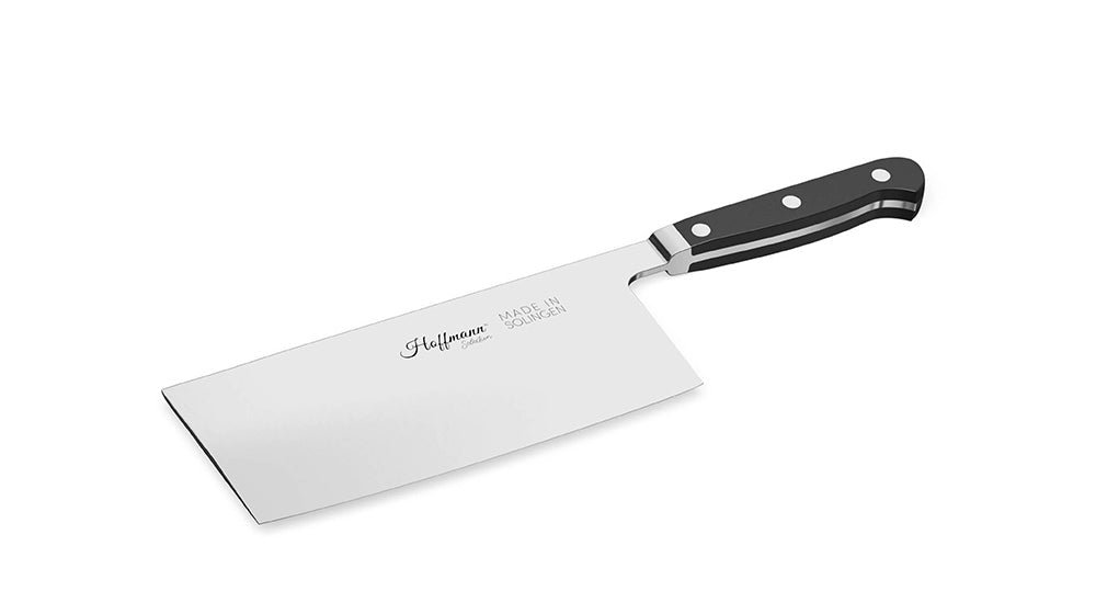 Die Vorteile eines hochwertigen Hackmessers liegen in seiner robusten Klinge, die mühelos durch Fleisch, Knochen und Gemüse schneidet und somit eine ideale Wahl für anspruchsvolle Zubereitungsarbeiten in der Küche ist.